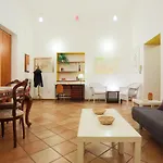 Guesthost - Lungomare With Terrace Apartmán *